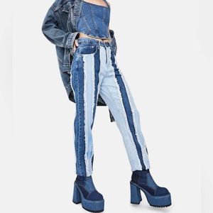 The Ragged Priest Mom Jeans 26 Breacher Distressed High Waist